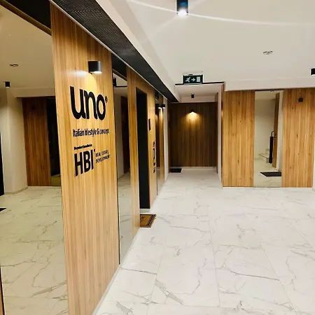 Uno Deluxe Апартаменти *